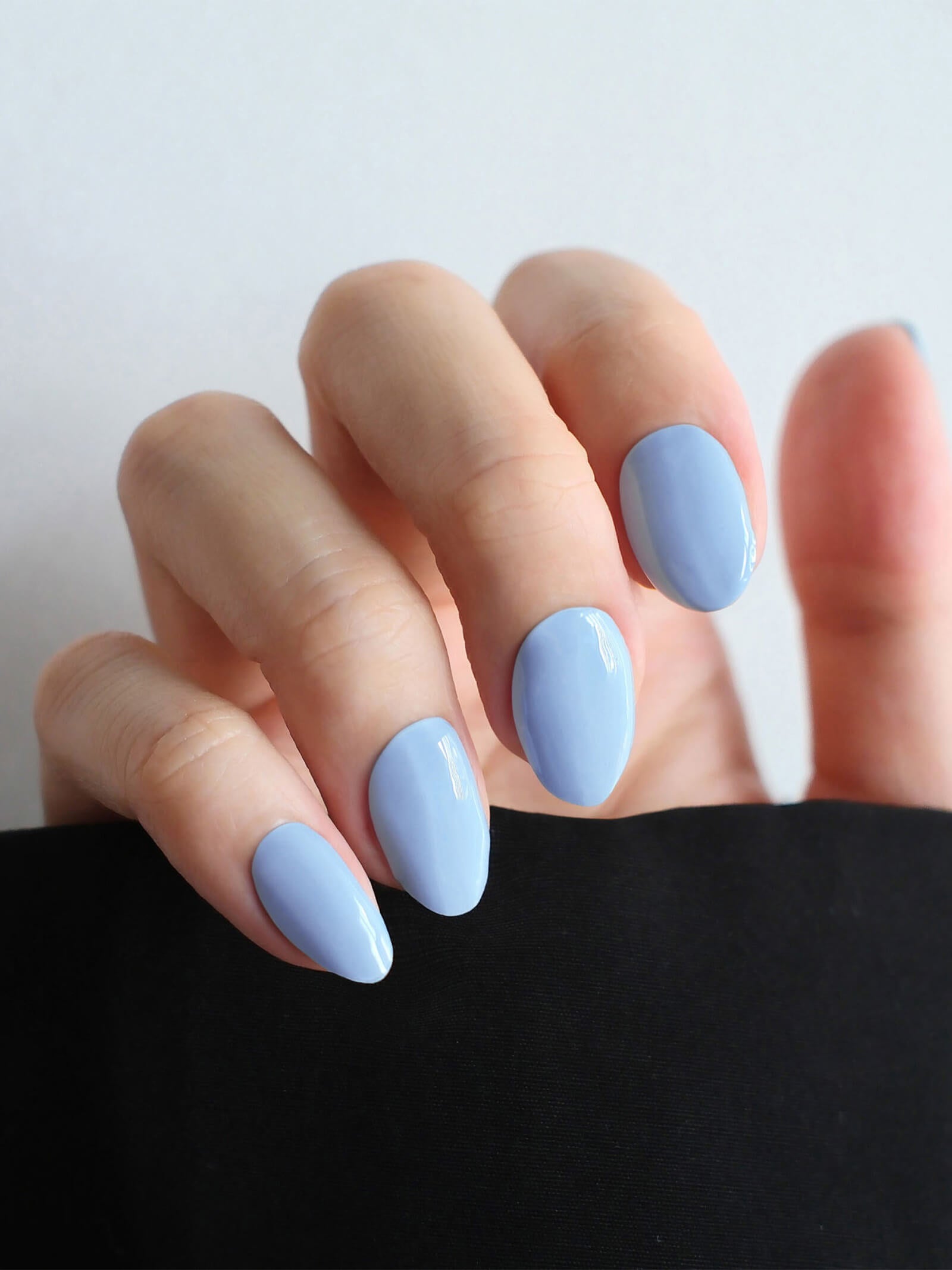 Elegant light blue gel nail stickers