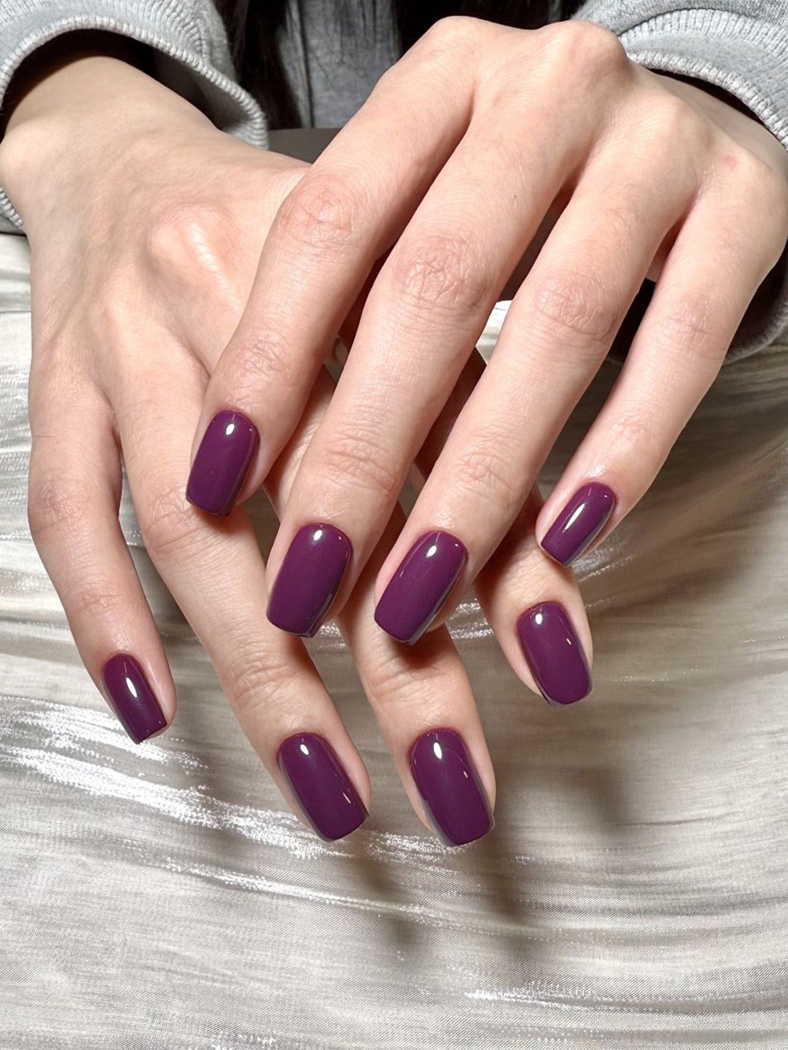 Bold, vibrant Berry Wine Gel Nail Sticker for chic nails.