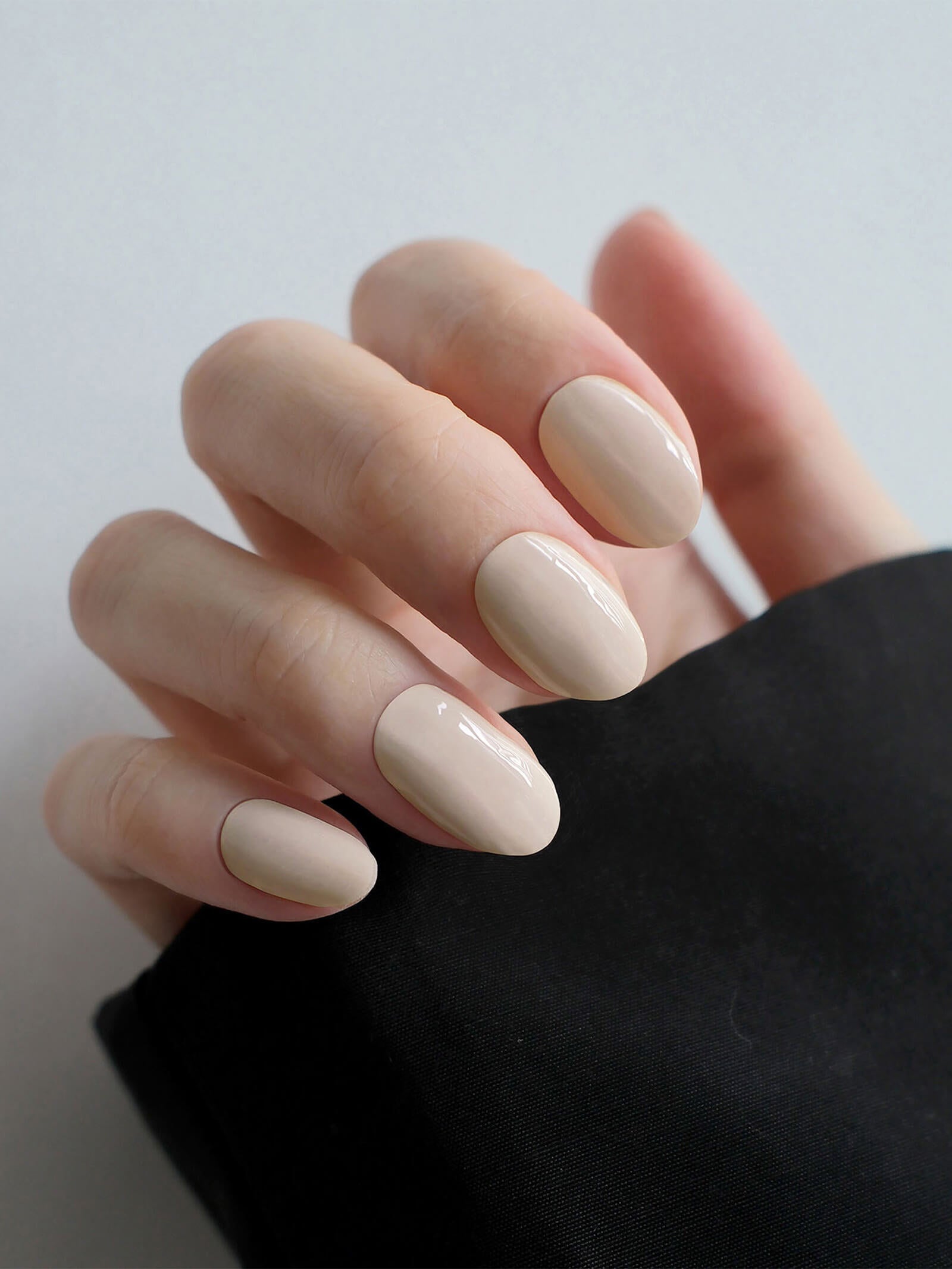 Elegant light nude gel nail stickers