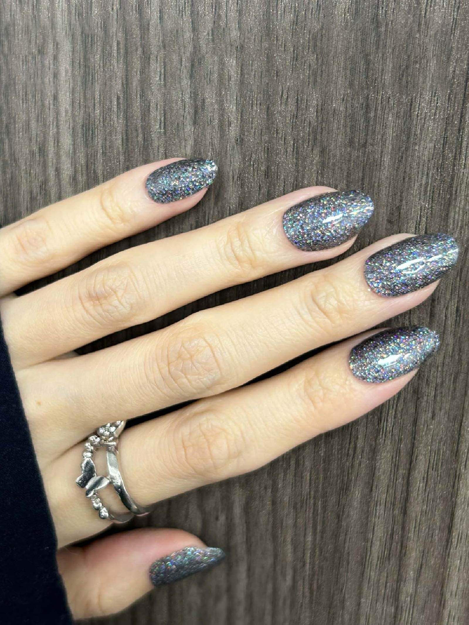 Shimmering black nail design stickers