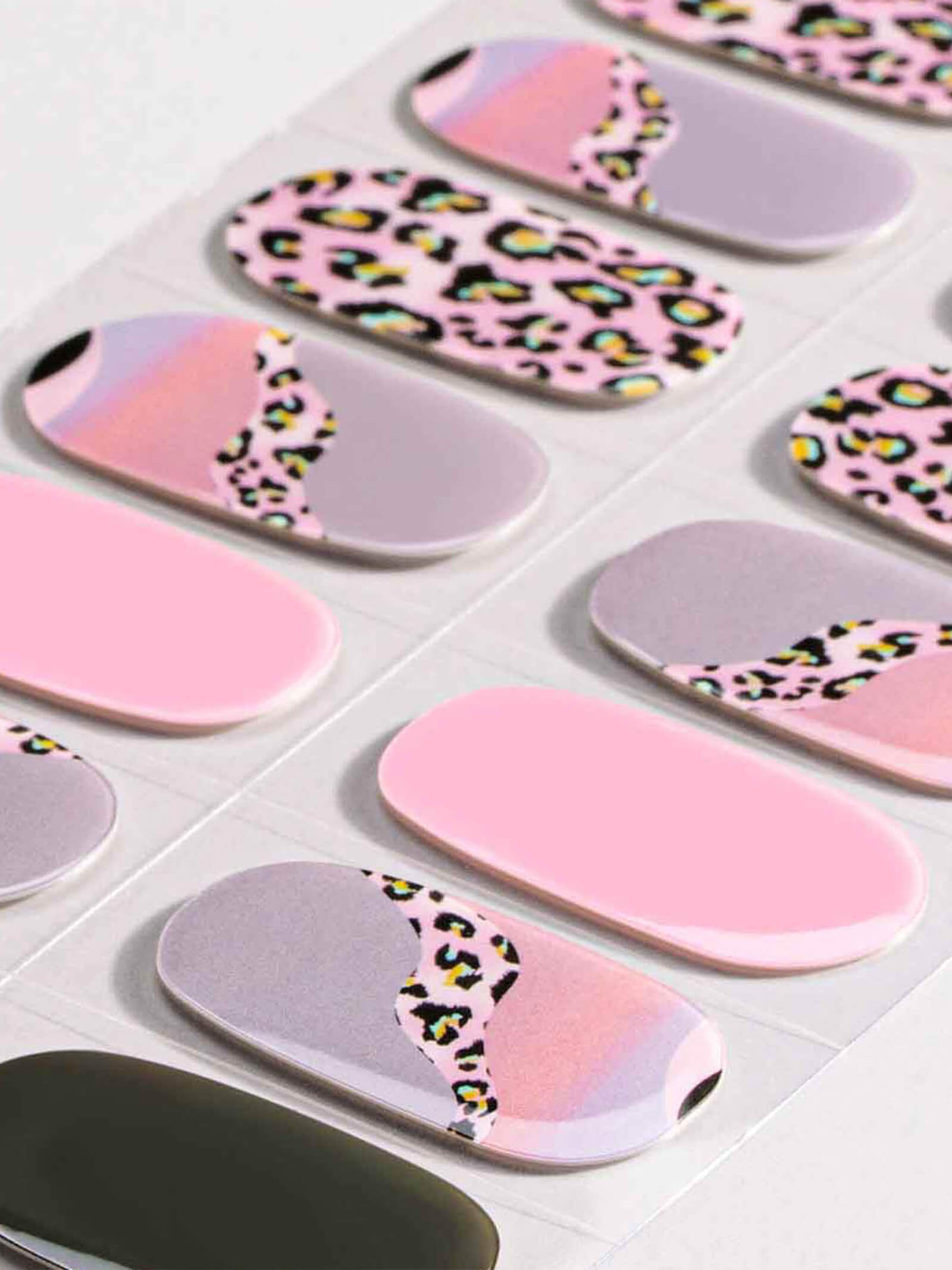 Elegant pink leopard print nail art stickers