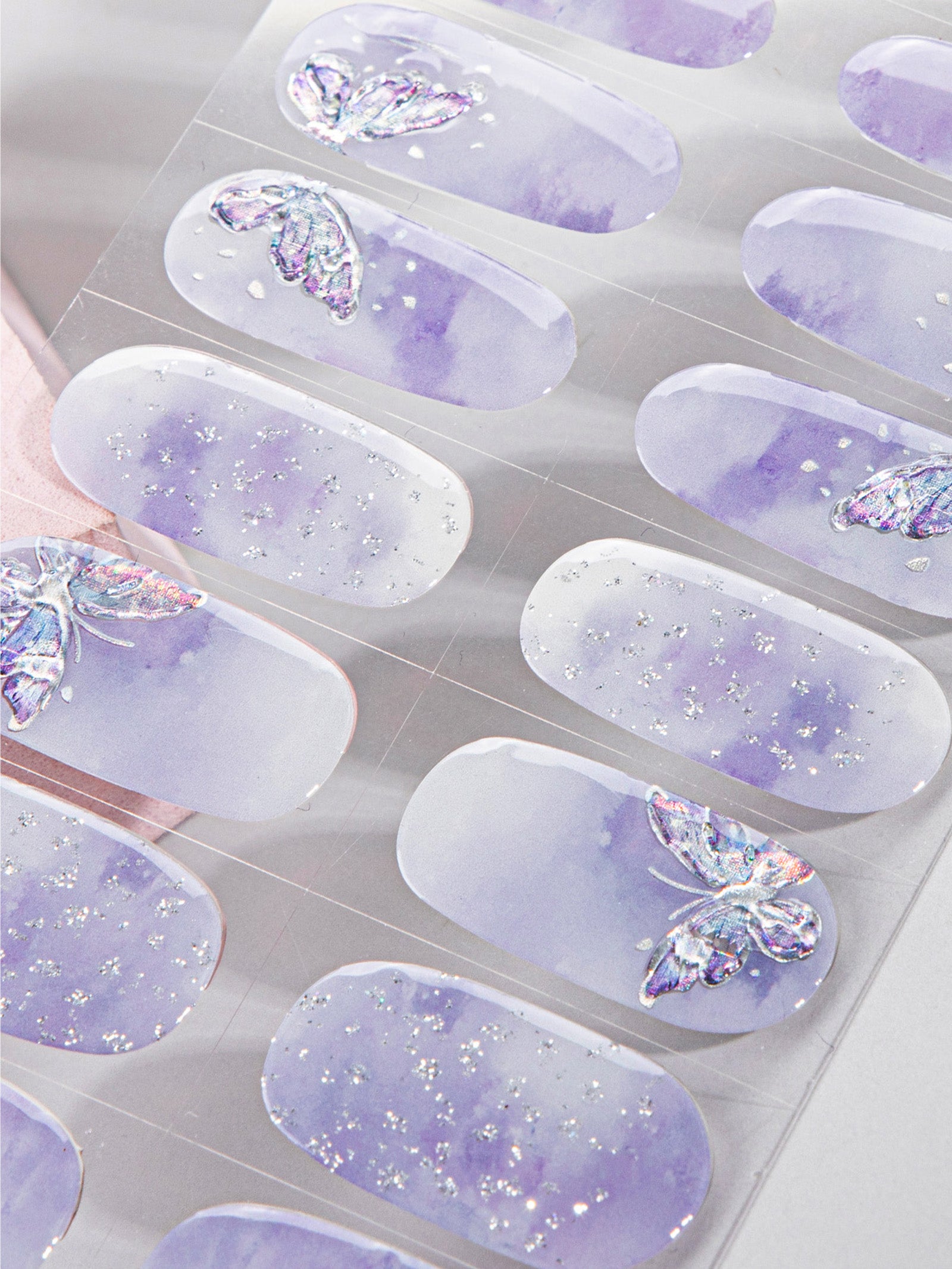 Add elegance with Butterflies Dreamweaver Gel Nail Stickers.