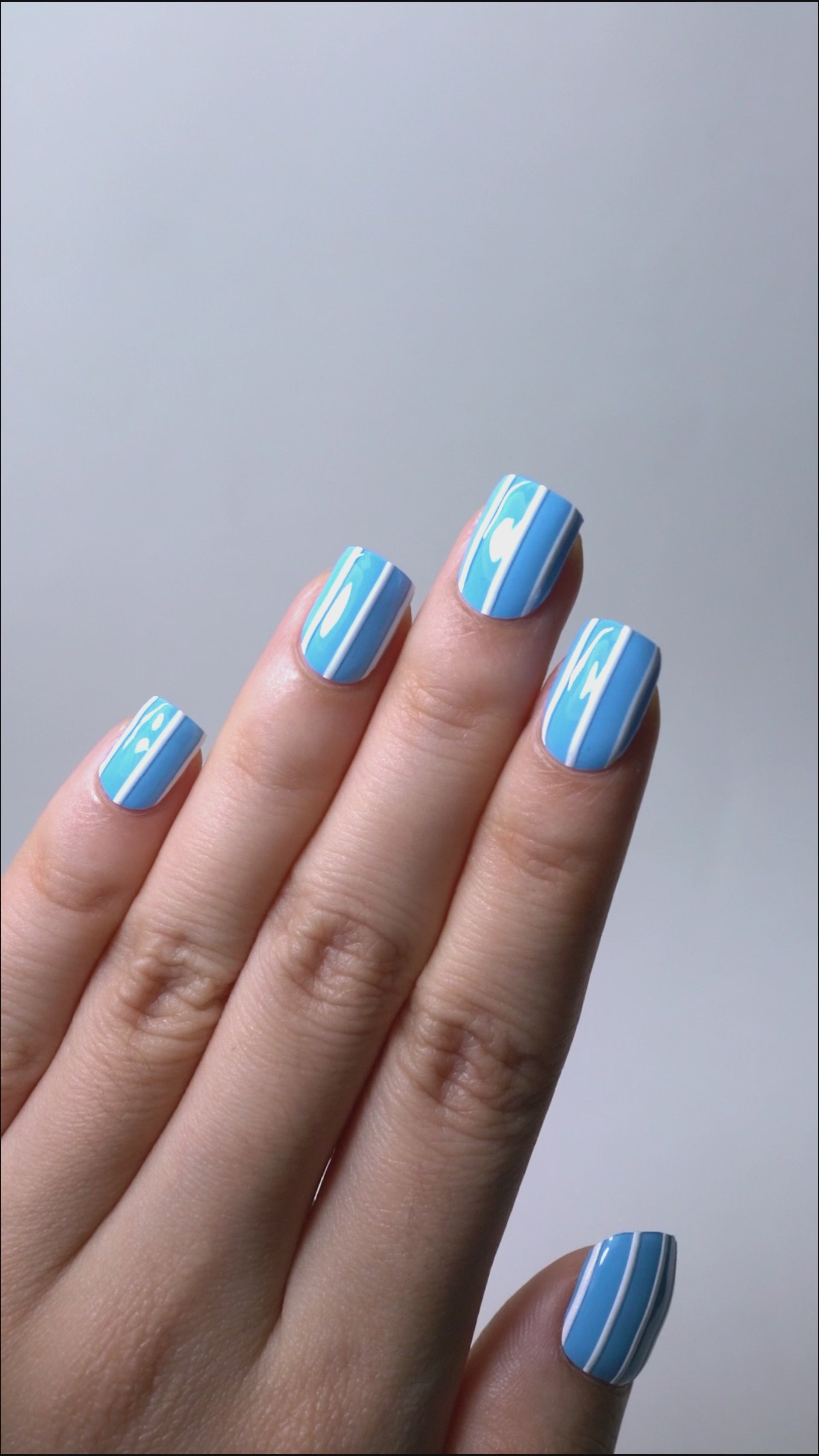 Video laden: Coastal Blue Stripe