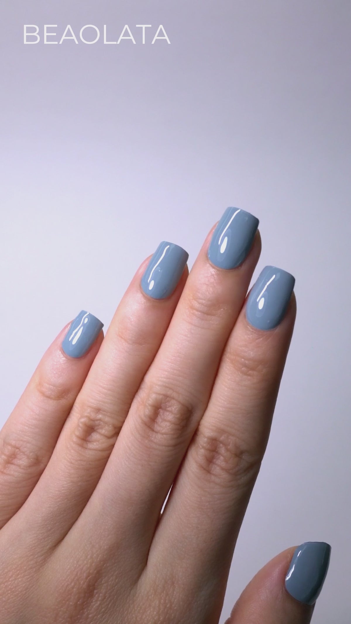 Cargar vídeo: Dusty Blue