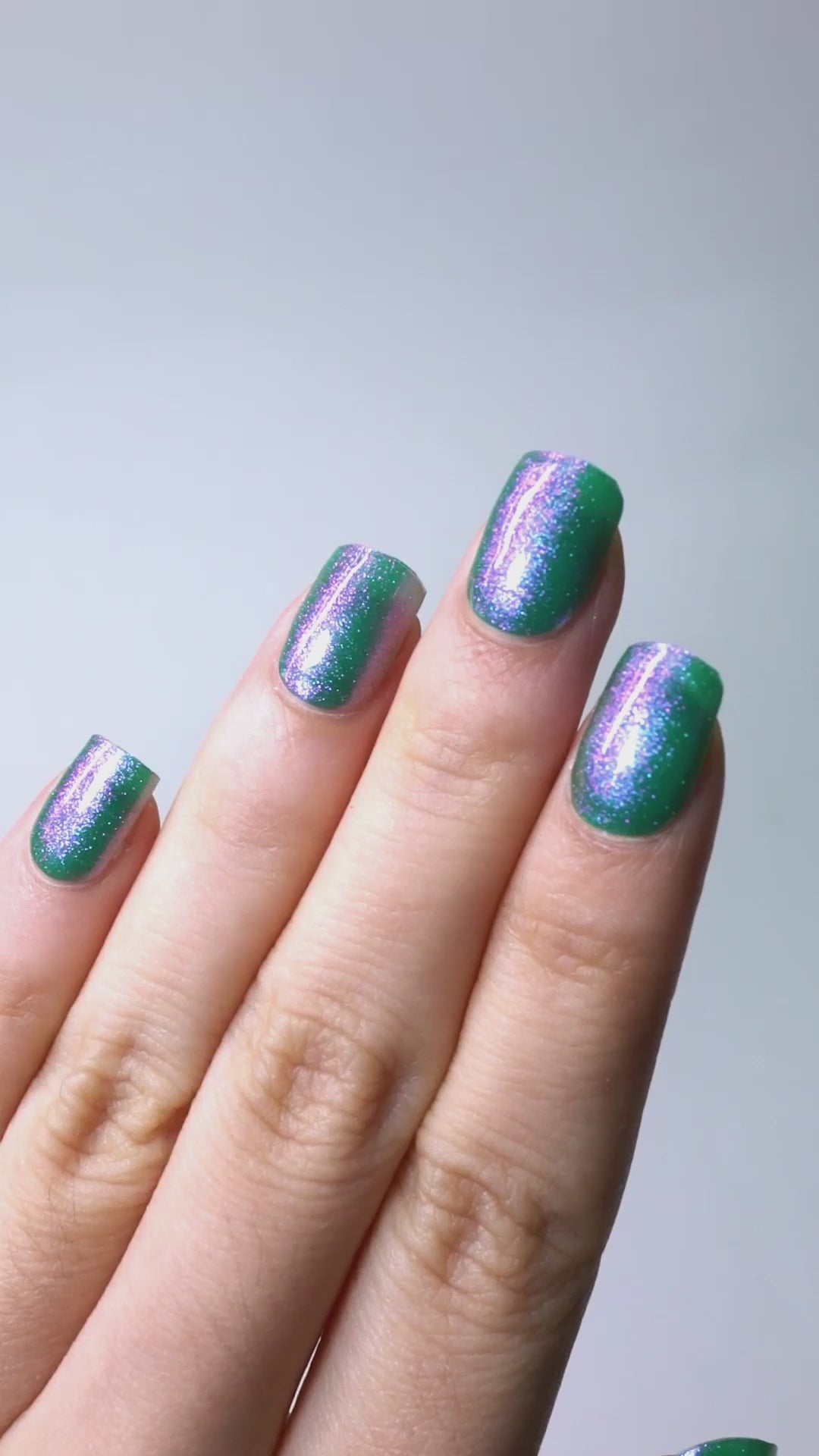Load video: Green Glitz